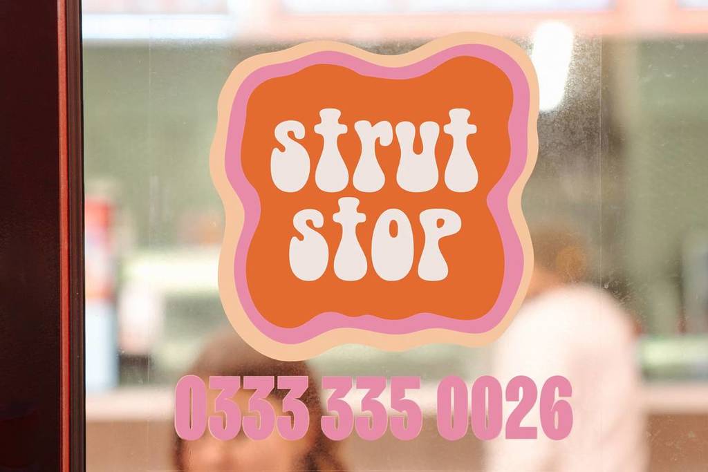 First Bus Strut Safe This Iconic London Fast-Food Chain Has Opened The World’s First ‘Strut ...