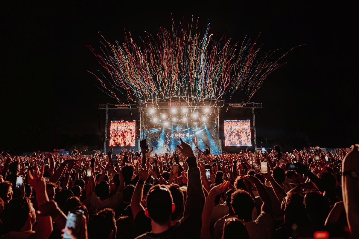 Mighty Hoopla, Field Day und andere Festivals im Brockwell Park haben für diesen Sommer die Genehmigung erhalten – der Stadtrat von Lambeth gibt Brockwell Live-Veranstaltungen in diesem Jahr grünes Licht Mighty Hoopla, Field Day und andere Festivals im Brockwell Park haben für diesen Sommer die Genehmigung erhalten – der Stadtrat von Lambeth gibt Brockwell Live-Veranstaltungen in diesem Jahr grünes Licht