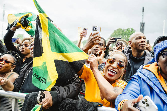 Crowd at City Splash Festival in Brockwell Park