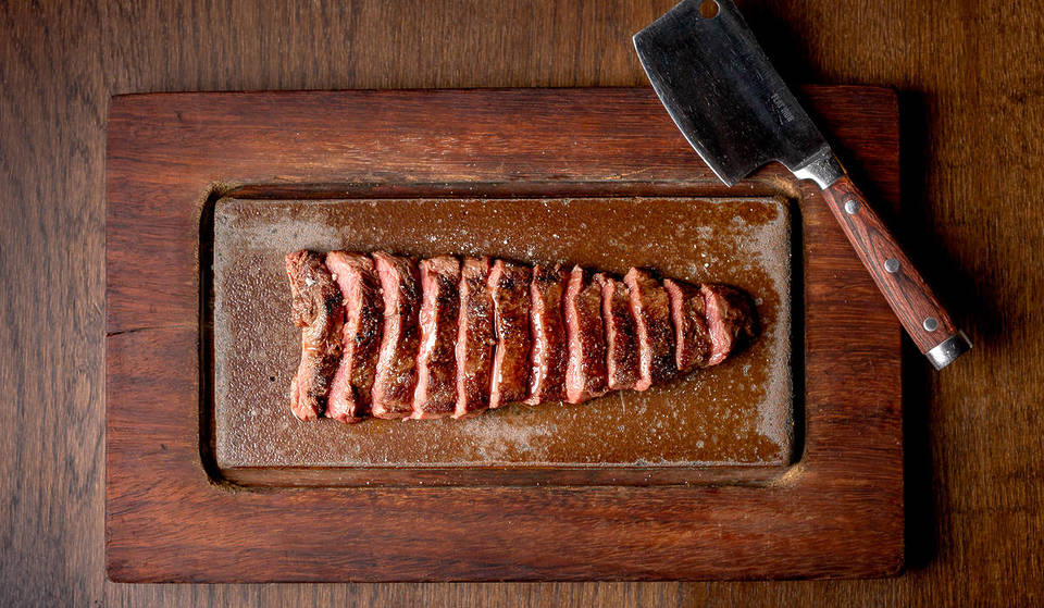 One of the UK’s most popular steak restaurants is opening a brand new restaurant in the middle of London this month – and they’re giving away 300 free Wagyu steaks to celebrate