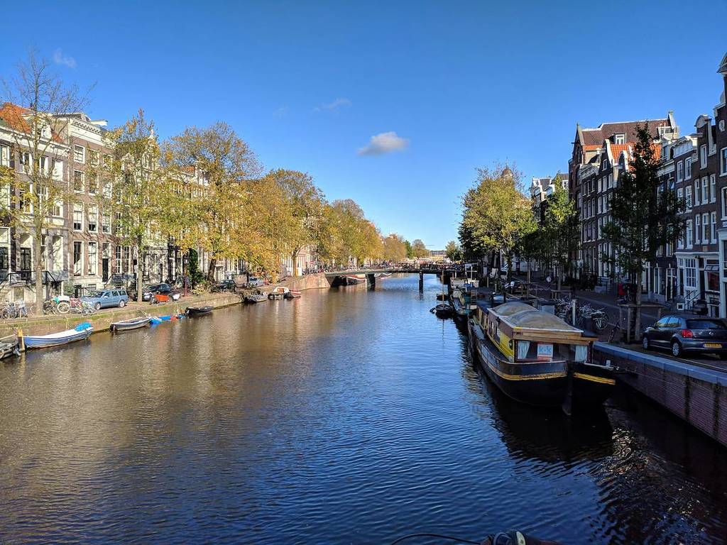 Amsterdam Canals Eurostar