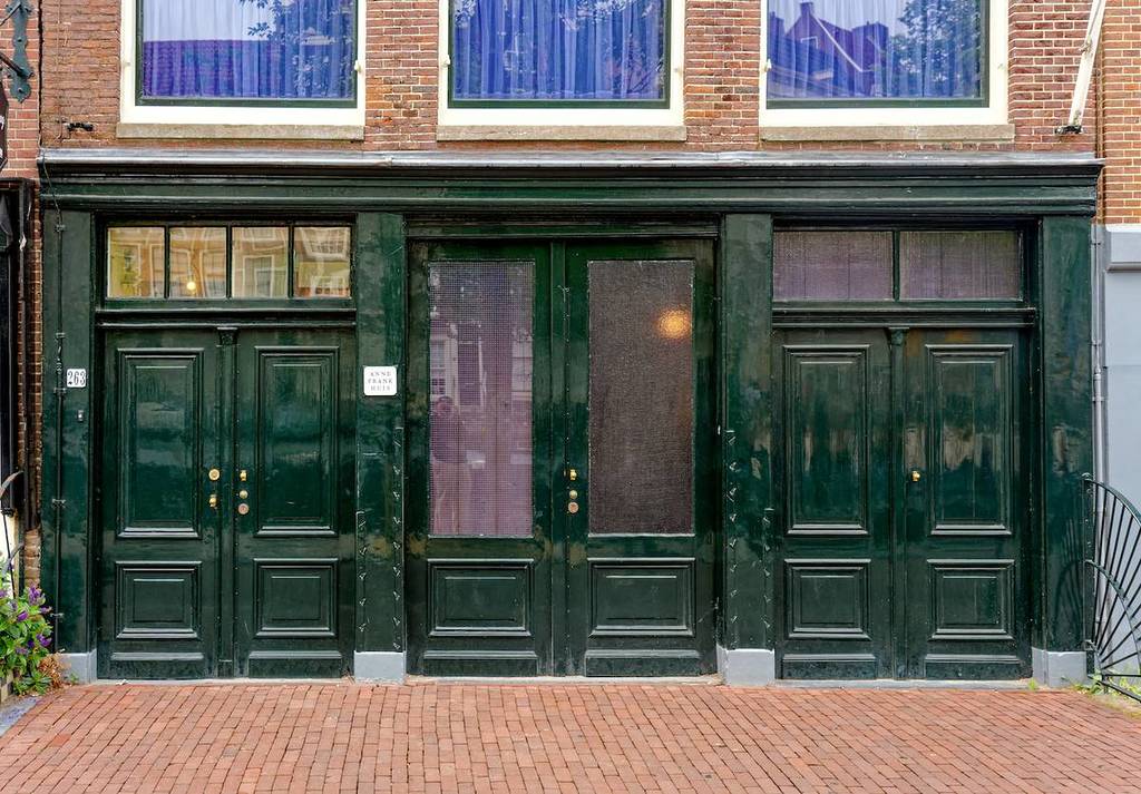 Anne Frank House Visit in Amsterdam Eurostar