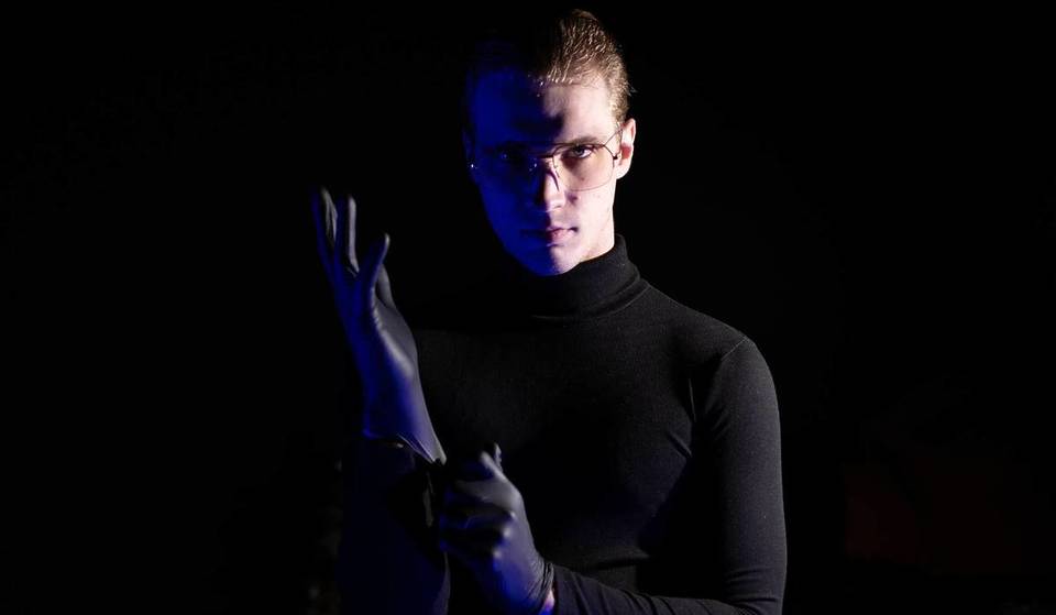 Das gruseligste True-Crime-Erlebnis ist gerade in London gelandet – mit Killer-Cocktails und echten Mordgeschichten, die auf der Bühne zum Leben erweckt werden