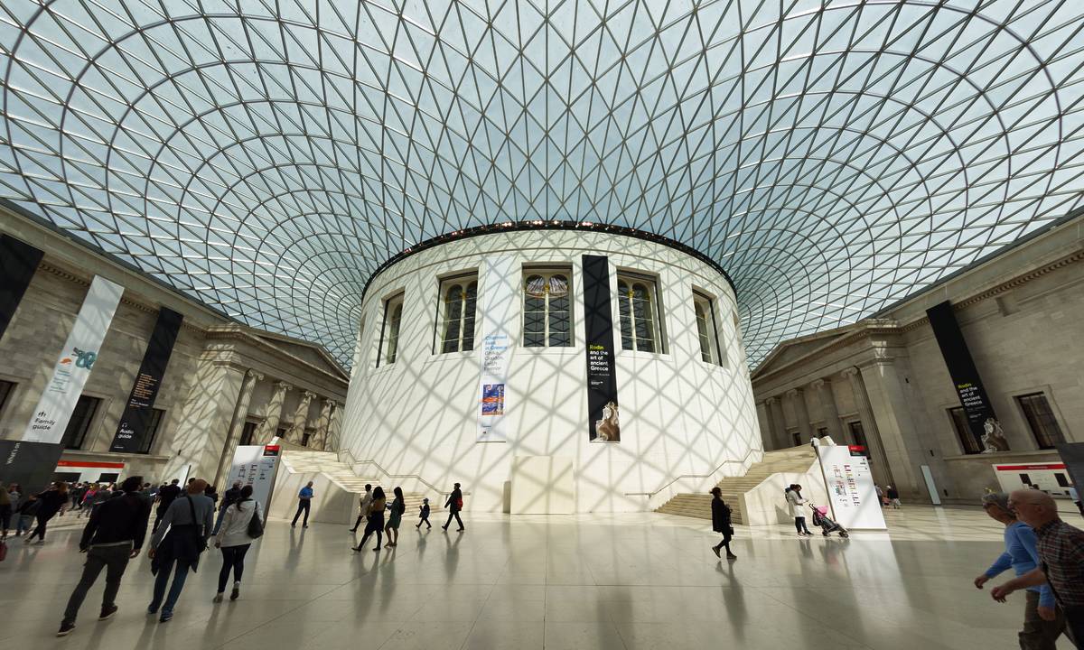 In einigen der größten Museen und Kulturattraktionen Londons könnten Besucher bald Eintrittsgelder zahlen müssen In einigen der größten Museen und Kulturattraktionen Londons könnten Besucher bald Eintrittsgelder zahlen müssen