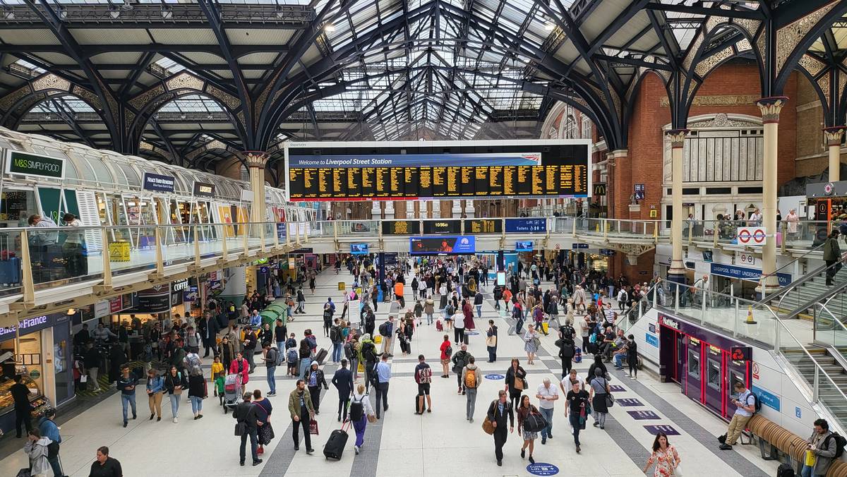 Englands neuer Verkehrsplan wird die Busverfolgung in Echtzeit auf Google Maps ermöglichen