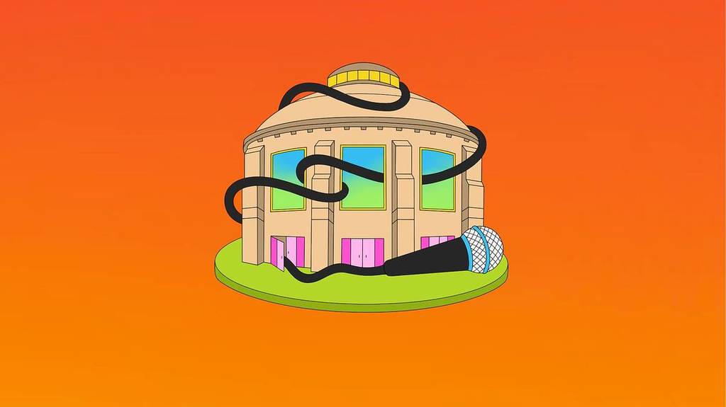 ein orangefarbenes Plakat für das Roundhouse-Comedy-Festival, das ein Bild des Roundhouse-Theaters und ein Mikrofon zeigt, dessen Kabel sich um und im Gebäude schlängelt