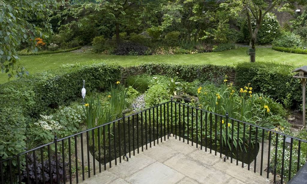 una vista desde el balcón del jardín del número 10 de Downing Street