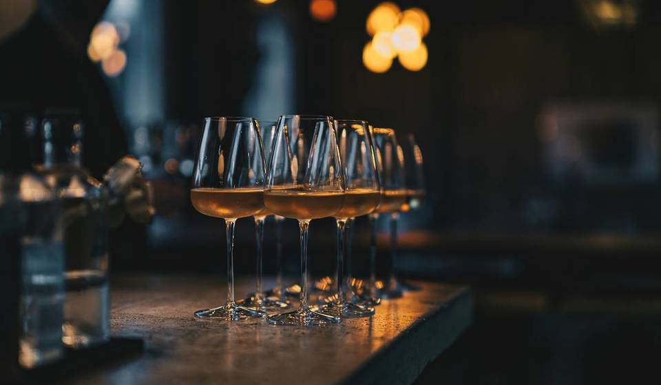 Heads up, wine lovers – this exclusive white wine tasting experience with gourmet dining is coming to London for just two evenings in September, and you can already get tickets