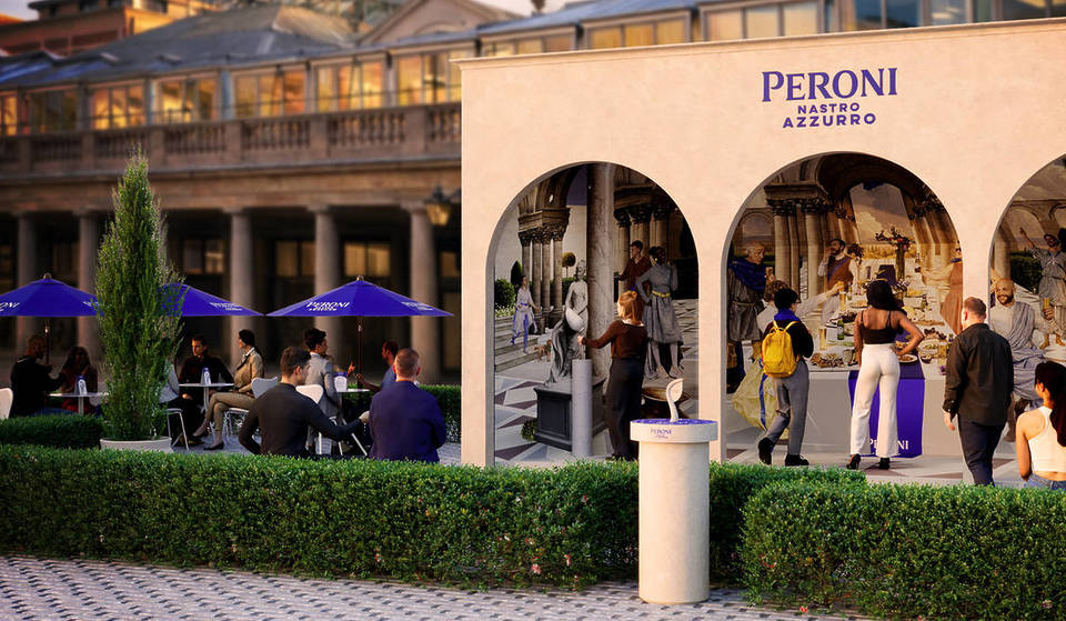 You can step into a real life masterpiece and pour yourself a free Peroni Nastro Azzurro at this pop-up in Covent Garden
