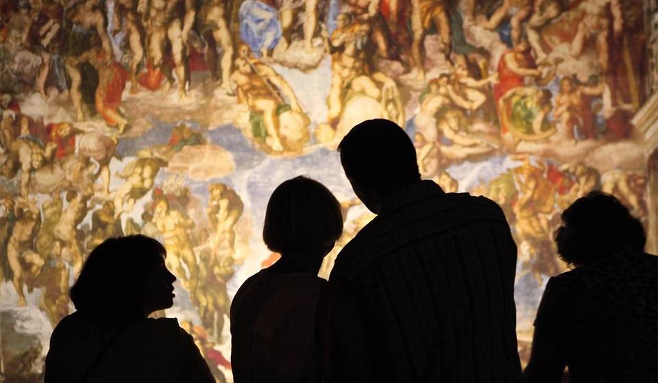 Du kannst jeden Pinselstrich von Michelangelos jahrhundertealten Fresken bei dieser Ausstellung zur Sixtinischen Kapelle aus nächster Nähe bewundern – jetzt in London geöffnet