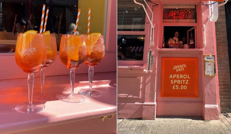 Dit roze kraampje op de stoep in Londen serveert elke dag Aperol-spritzes voor slechts £ 5 – zodat je de rij binnen in de bar helemaal kunt overslaan