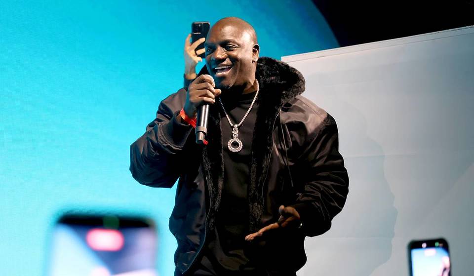 Akon geeft deze week een zeldzaam klein optreden in Londen – dit is wat we tot nu toe weten
