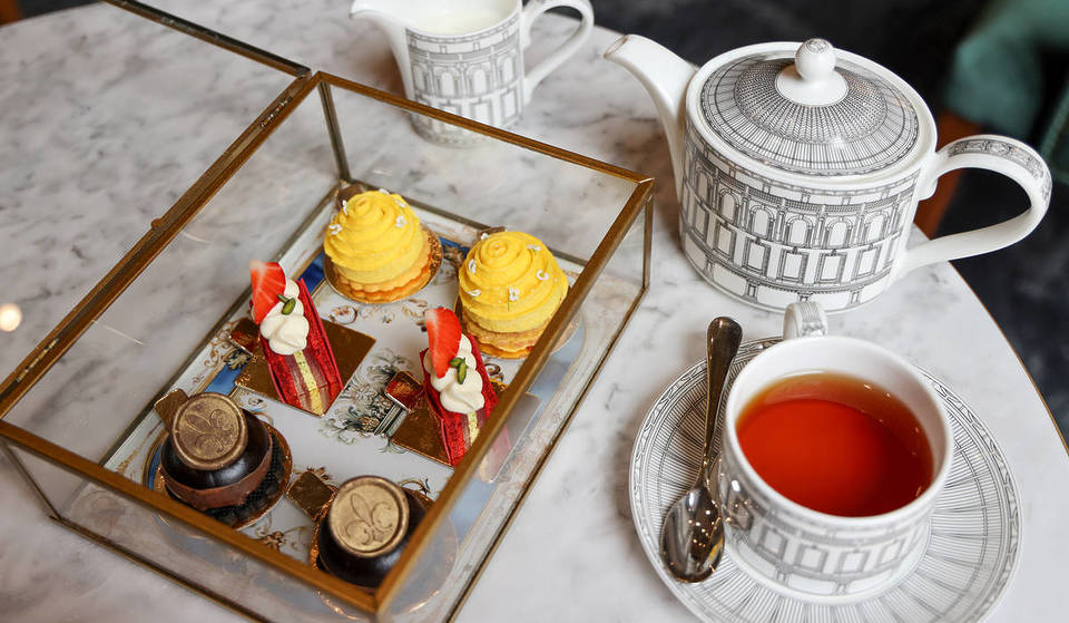 Een oh zo chique nieuwe afternoon tea met Versailles-thema komt naar de Royal Albert Hall – geïnspireerd door Parijse tuinen en weelderige Franse feesten
