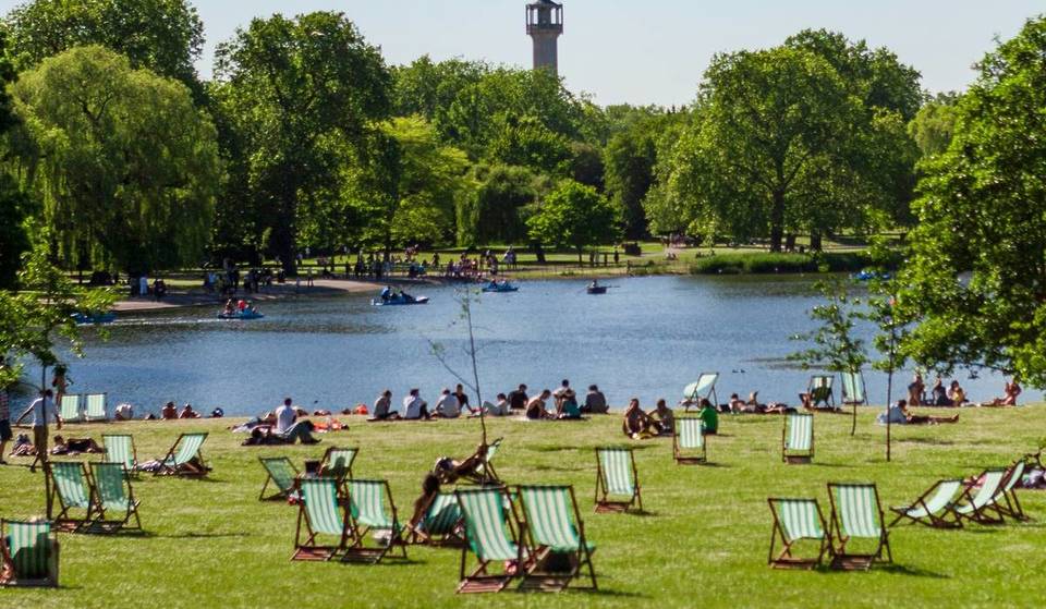 Londres sera officiellement plus chaude que Santorin ce week-end férié — avec un soleil à 26 degrés qui devrait réchauffer la capitale