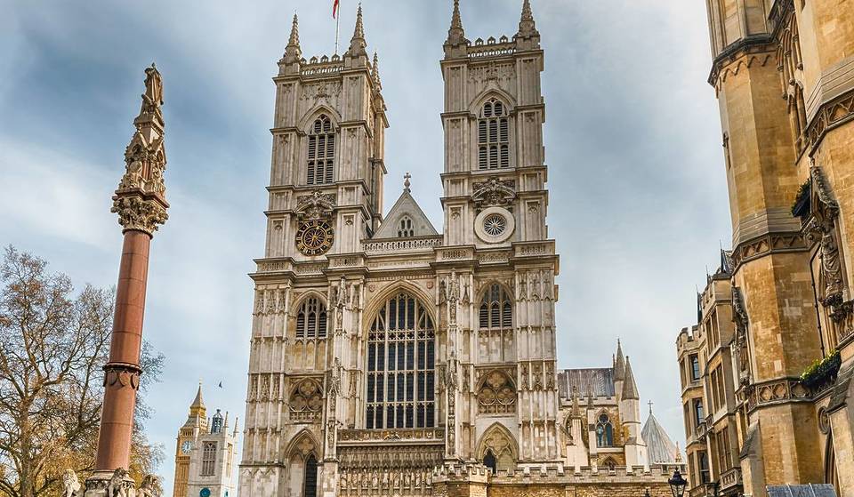 Je krijgt binnenkort de kans om voor het eerst ooit ’s avonds in Westminster Abbey te dineren – want deze maand opent deze historische bezienswaardigheid zijn deuren voor een exclusief evenement dat maar één avond duurt