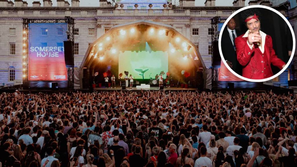 Bruno Mars edited onto the corner of a concert at Somerset House