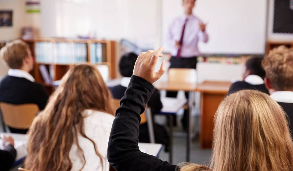 Einige Schulen in London werden wegen der seltenen roten Wetterwarnung schließen – hier ist die vollständige Liste