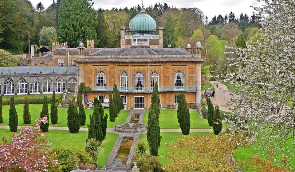 Après trois mois de fermeture, tu peux désormais visiter ce « palais indien » vieux de 200 ans, caché dans les Cotswolds à seulement 90 minutes de Londres — et qui a inspiré le Royal Pavilion de Brighton