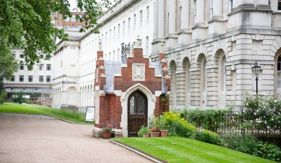This historic hut in Holborn is the smallest listed building in the city – and many Londoners walk straight past it without even noticing it