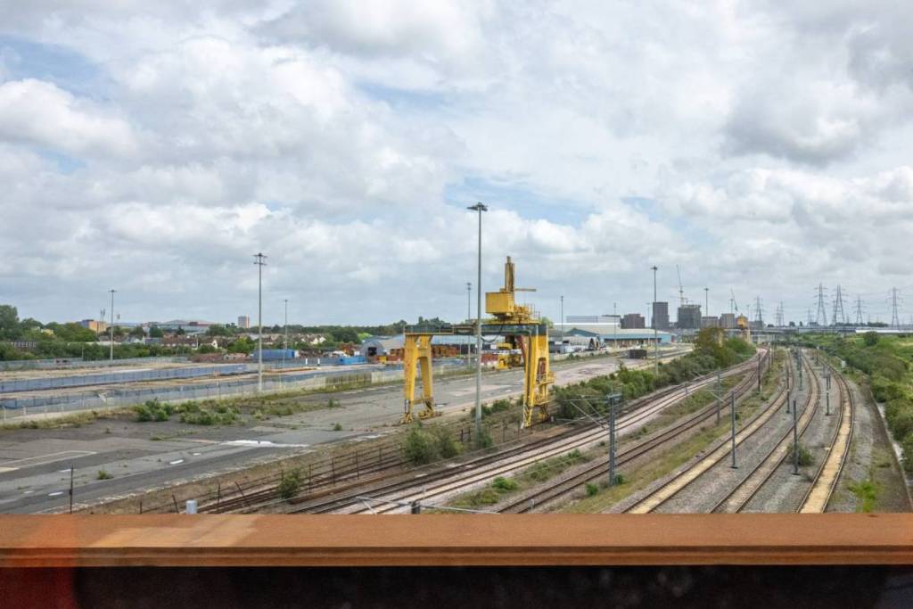 Arbeiten am Barking Eurohub – einer Schienengüterverkehrslinie