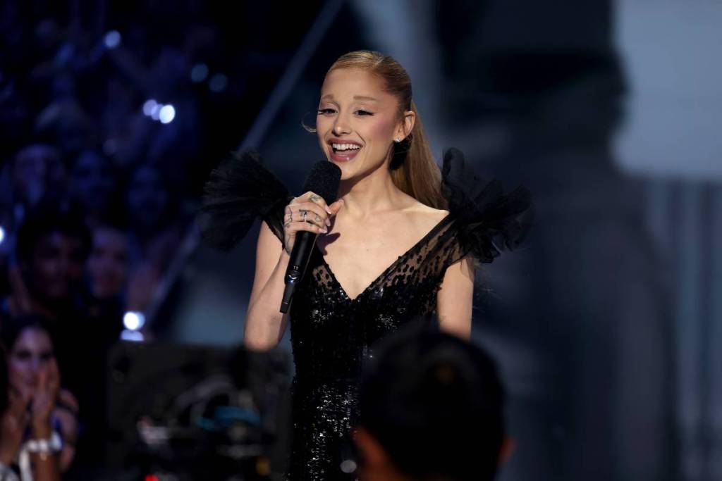 Ariana Grande bei ihrer Rede bei den MTV Video Music Awards