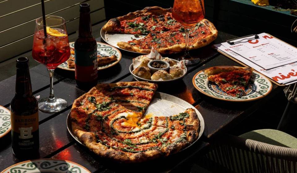 Diese preisgekrönte „Bri-talian“-Fusion-Pizzeria in London gehört offiziell zu den besten Pizzerien Europas – und die Pizzen gibt’s schon ab nur 6 £