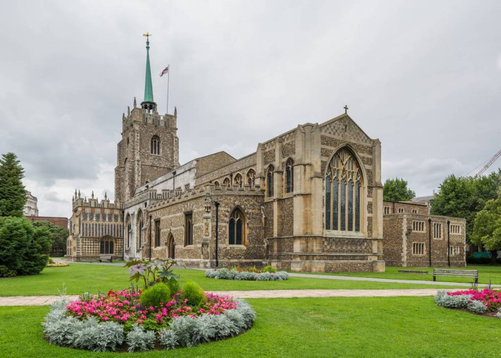 Chelmsford Cathdral and its grounds