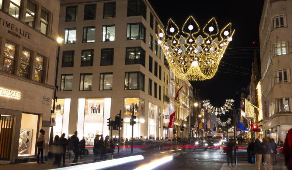 Bond Street will switch on its royal-ly good Christmas lights in just 3 weeks – and this year is your last chance to see the Crown Jewels-inspired display