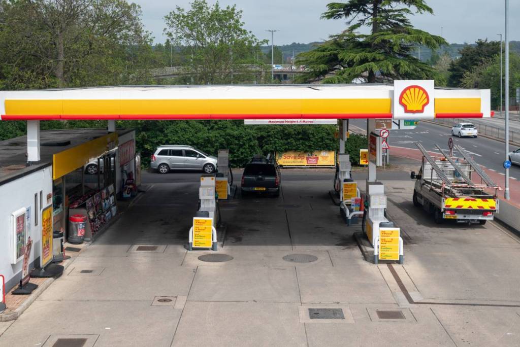 Autofahrer in London können jetzt auf Google Maps die Kraftstoffpreise in der Nähe überprüfen