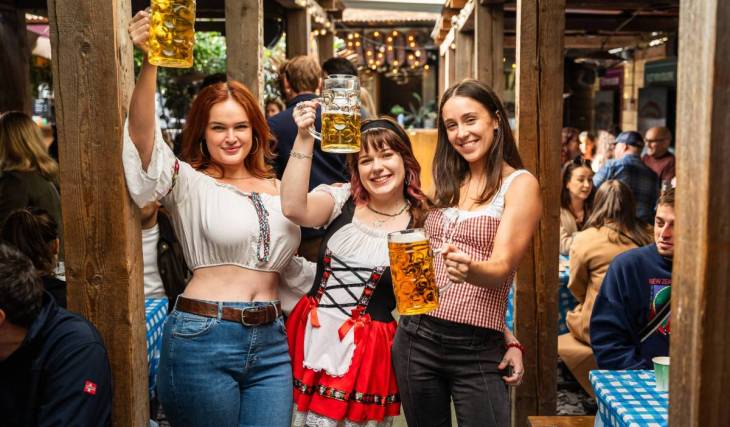The ultimate Oktoberfest celebration in London: live Oompah bands, DJs, ice-cold steins, and plenty of bratwurst
