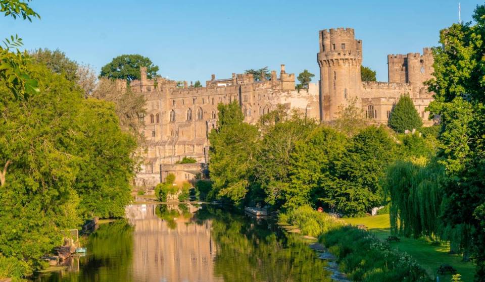 In 1564, William Shakespeare drew his first breath in a wool-trading market town; 462 years later, you can explore his preserved childhood home – and a medieval fortress with a brutal history – on this day tour from London