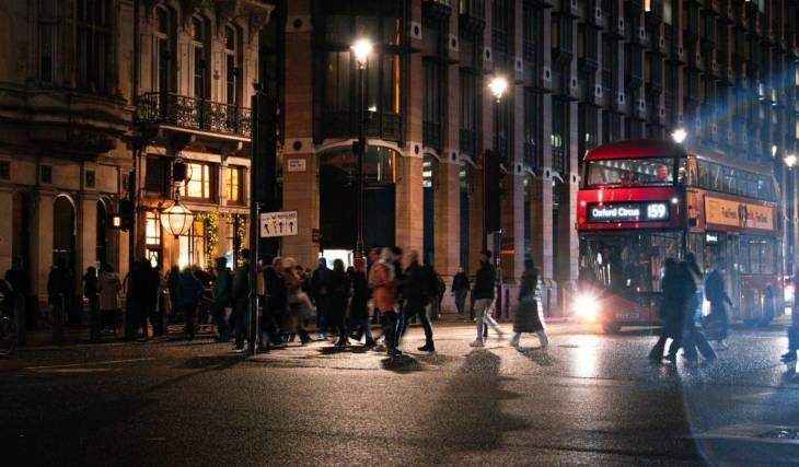 As the nights get darker, UN Women UK is sharing advice on making public spaces safer for women