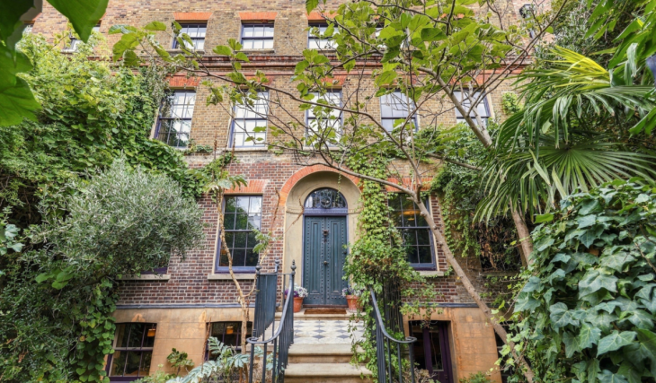 Built in 1741, this mysterious Mile End mansion disappeared from sight for over a century – but the Grade II listed property has been lovingly-restored and is now up for sale