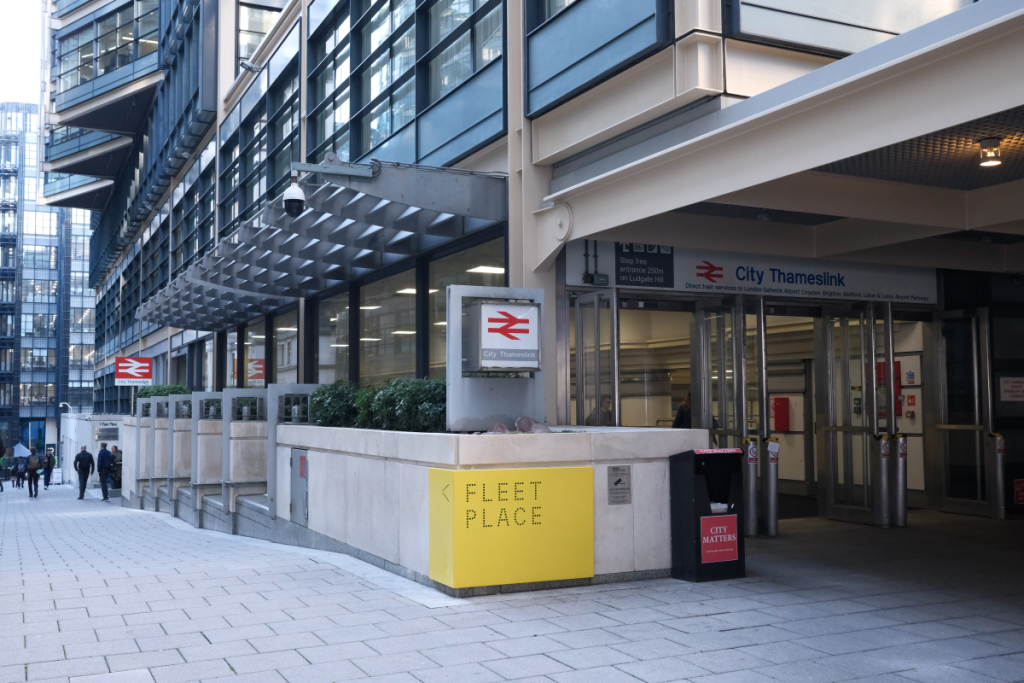 The entrance to City Thameslink station
