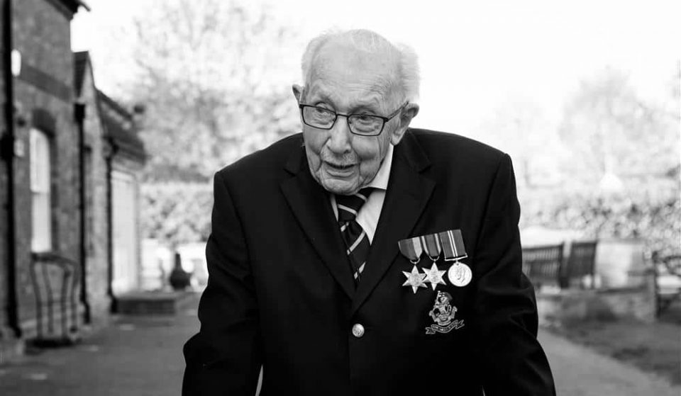The UK’s Beloved Lockdown Hero Captain Sir Tom Moore Has Died