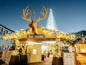 These Magical Alpine-Themed Huts Have Arrived In Liverpool This Festive Season &#8211; Boasting Karaoke, Live Music, Heated Outdoor Seating, Party Lodges &#038; Shot-Skis