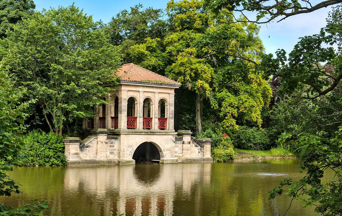 birkenhead park wirral liverpool first public park in the world