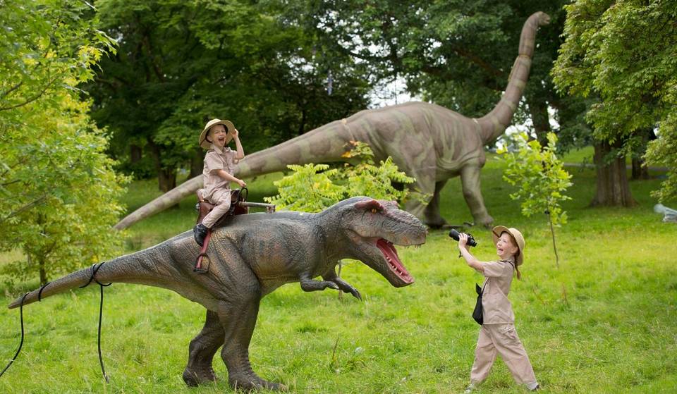 See Life-Sized Dinos At This Dinosaur Walking Trail Just A Short Ride Away From Liverpool