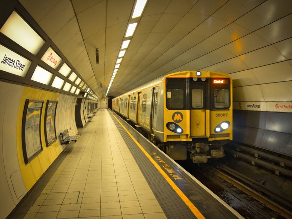 liverpool merseyrail tap and go