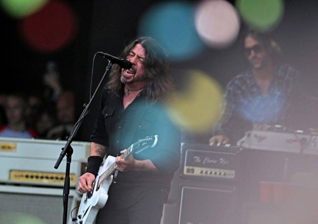 foo fighters liverpool