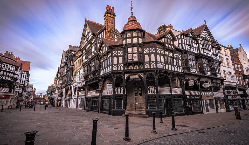 This 1,950-Year-Old Former Roman Fortress Near Liverpool Has Officially Outranked Venice & Rome For Architectural Beauty – The Best Way To Reach Its Medieval Streets & How It Achieves The “Golden Ratio”