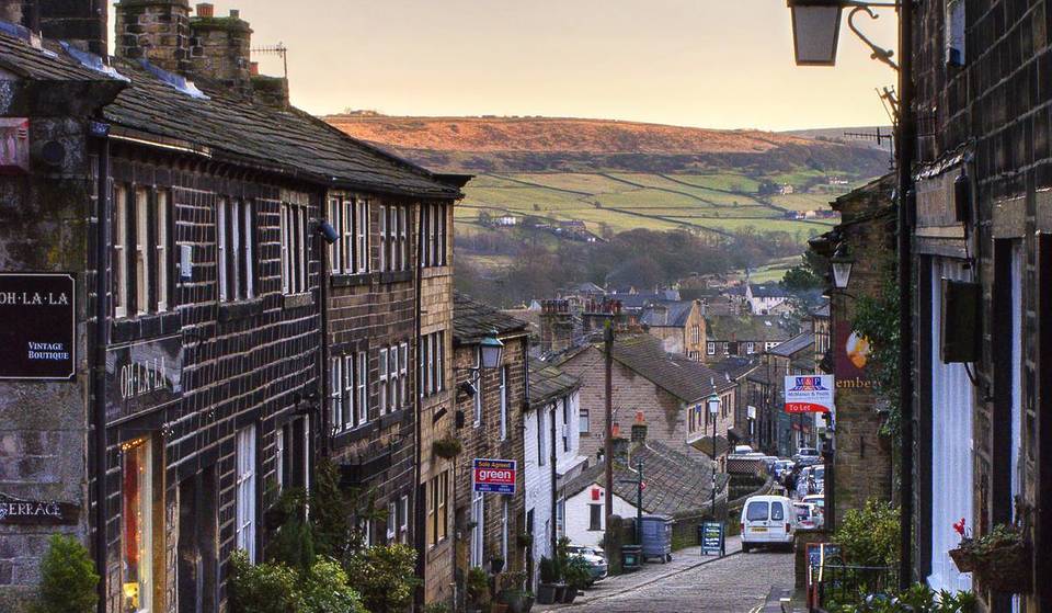 The ‘Wuthering Heights’ Landscape That Was Just Named One Of The “7 Wonders Of The UK” – And It’s Under Two Hours From Liverpool