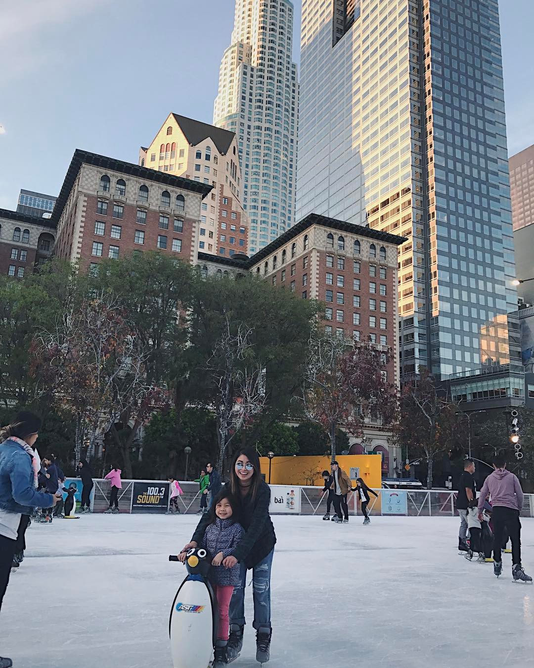 Best Outdoor Ice Skating Rinks In Los Angeles