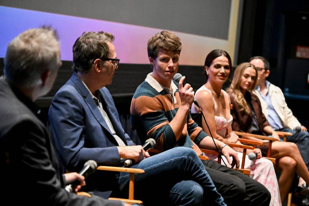 Televerse panelists