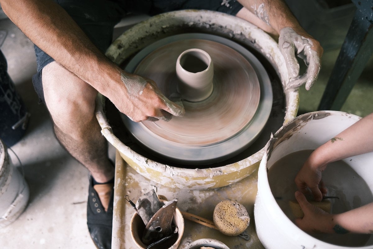 The 10 Best Pottery Classes For Beginners In Los Angeles