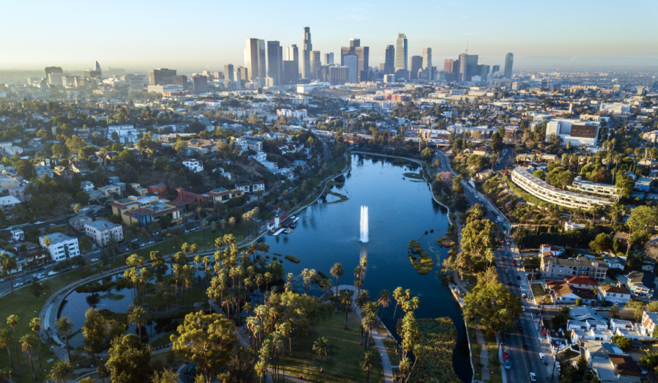 30 Telltale Signs Someone’s Actually From Los Angeles According To Locals