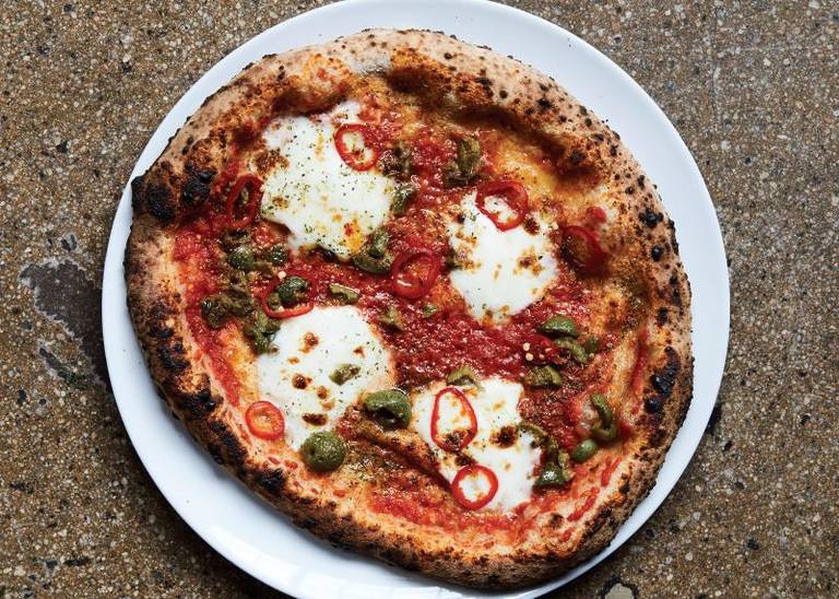 15 Places To Get The Best Pizza In Los Angeles, Hands Down