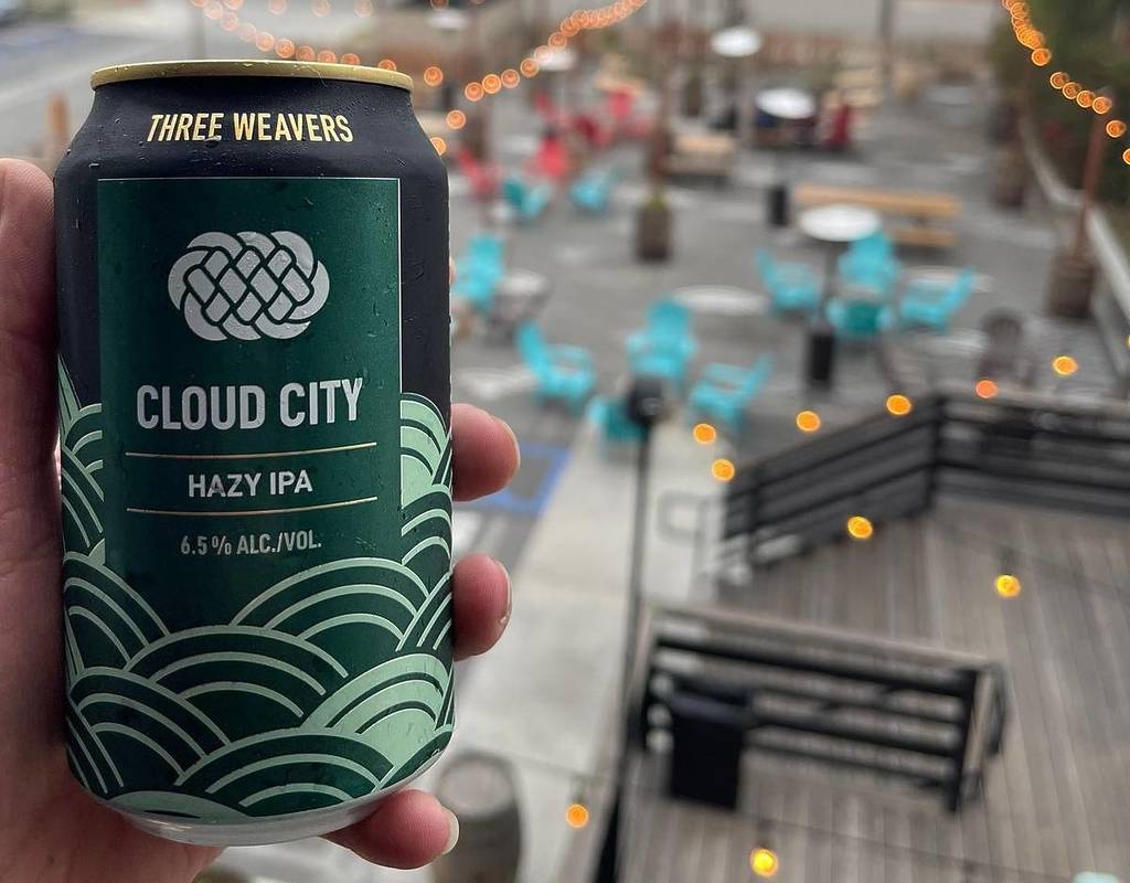 The 15 Best Breweries In Los Angeles With The Tastiest Craft Beer