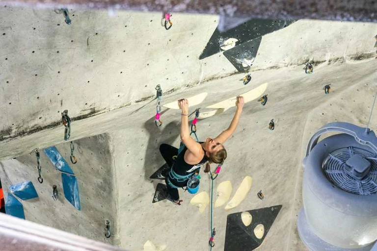 10 Top Rock Climbing Gyms Around Los Angeles