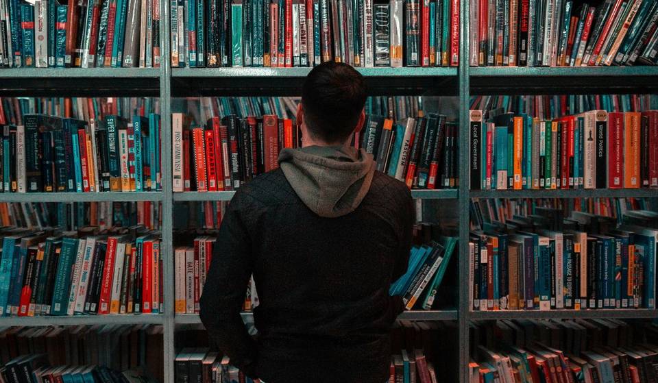 10 Must-Read Books About Los Angeles That Will Elevate Your Bookshelf